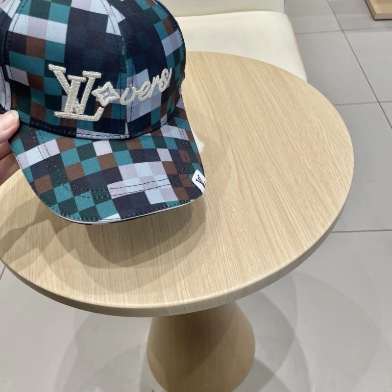 Fashionable Louis Vuitton Caps 261837