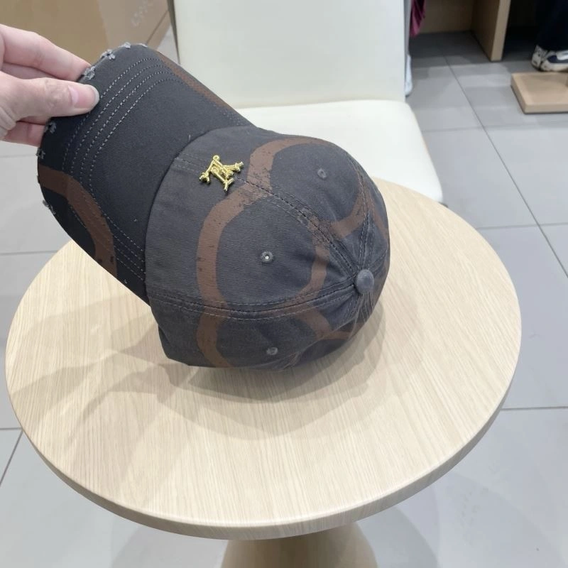 Resilient Louis Vuitton Caps 261853