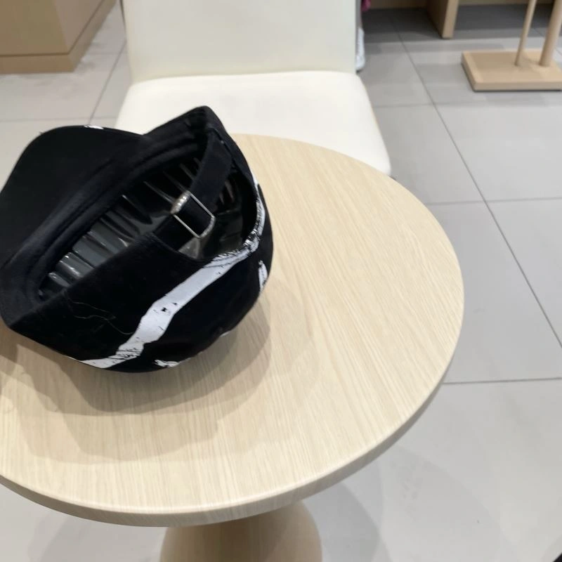 Louis Vuitton Caps Contemporary 261834