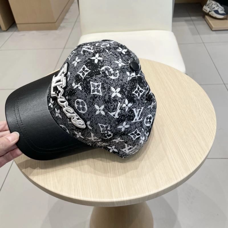 Louis Vuitton Caps Seasonal 261839
