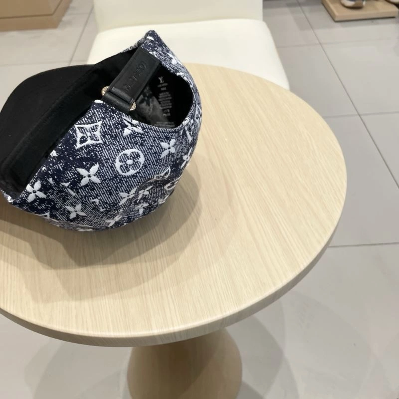 Louis Vuitton Caps ZipUp 261841