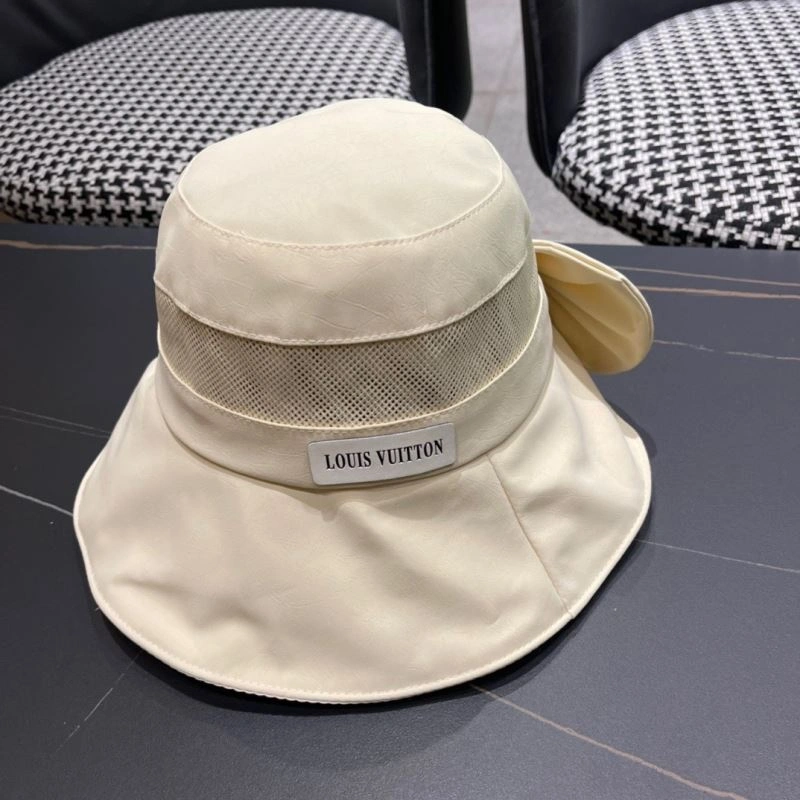 Bright Louis Vuitton Caps 261857