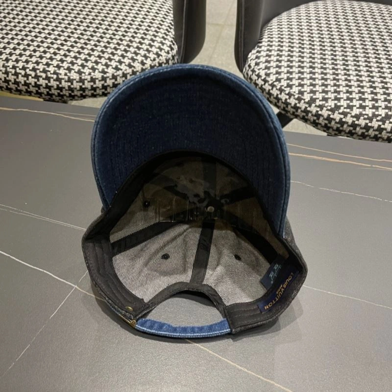 Louis Vuitton Caps Colorful 261852