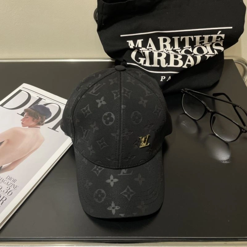 Durable Louis Vuitton Caps 261849