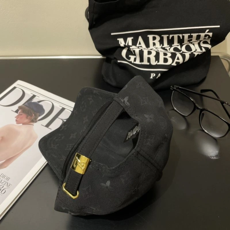 Durable Louis Vuitton Caps 261849