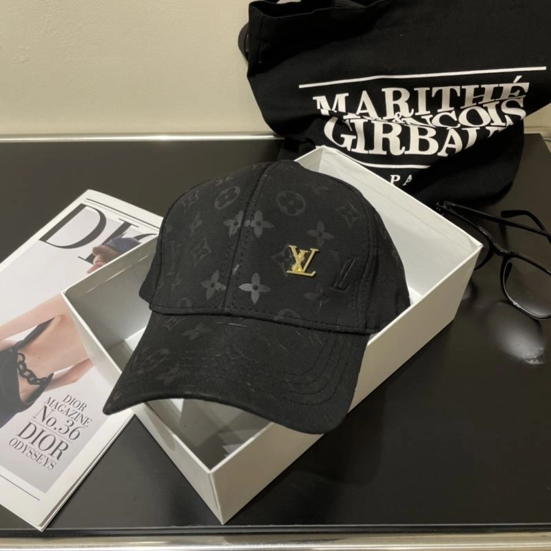 Durable Louis Vuitton Caps 261849