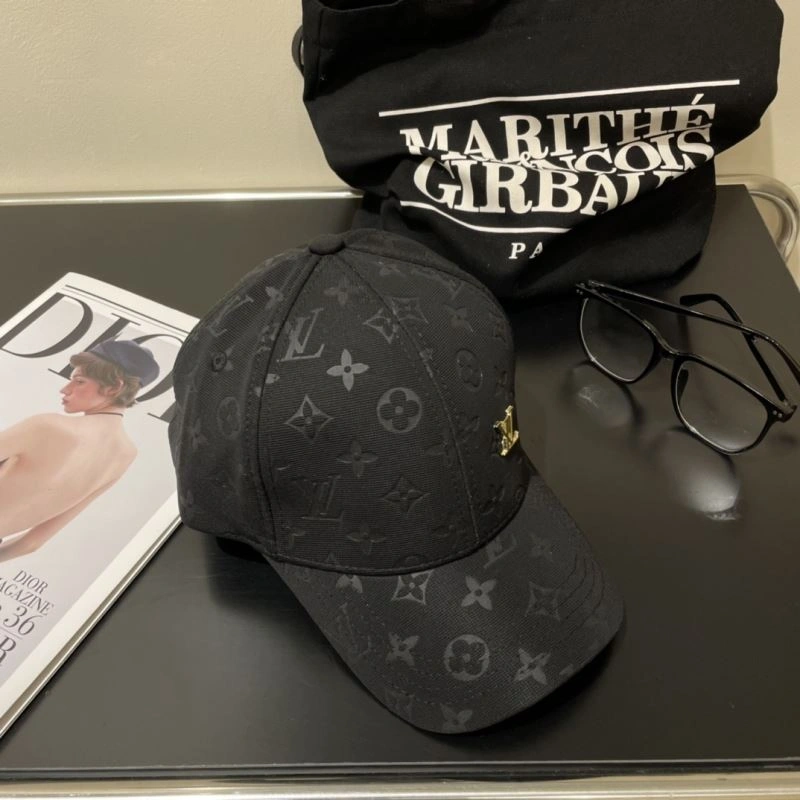 Durable Louis Vuitton Caps 261849