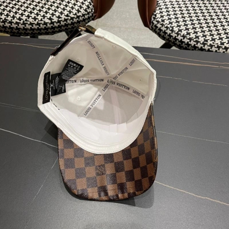 Contemporary Louis Vuitton Caps 261821