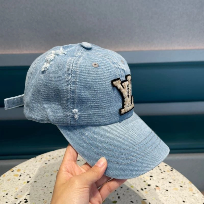 Louis Vuitton Caps Unique 261819