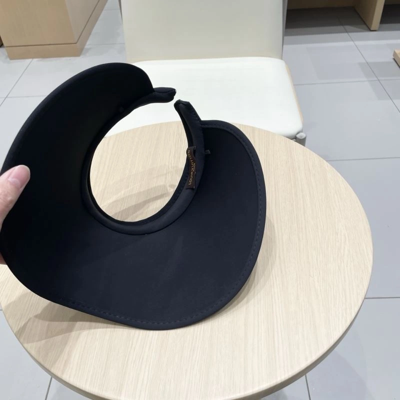 Sustainable Louis Vuitton Caps 261818