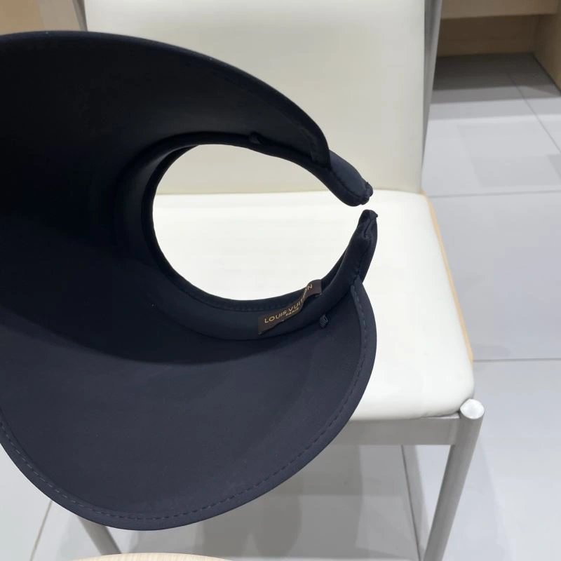 Sustainable Louis Vuitton Caps 261818