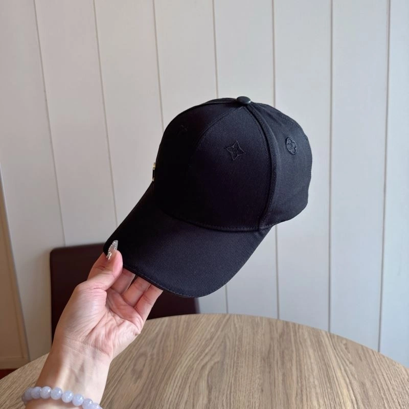 Louis Vuitton Caps Comfortable 261792