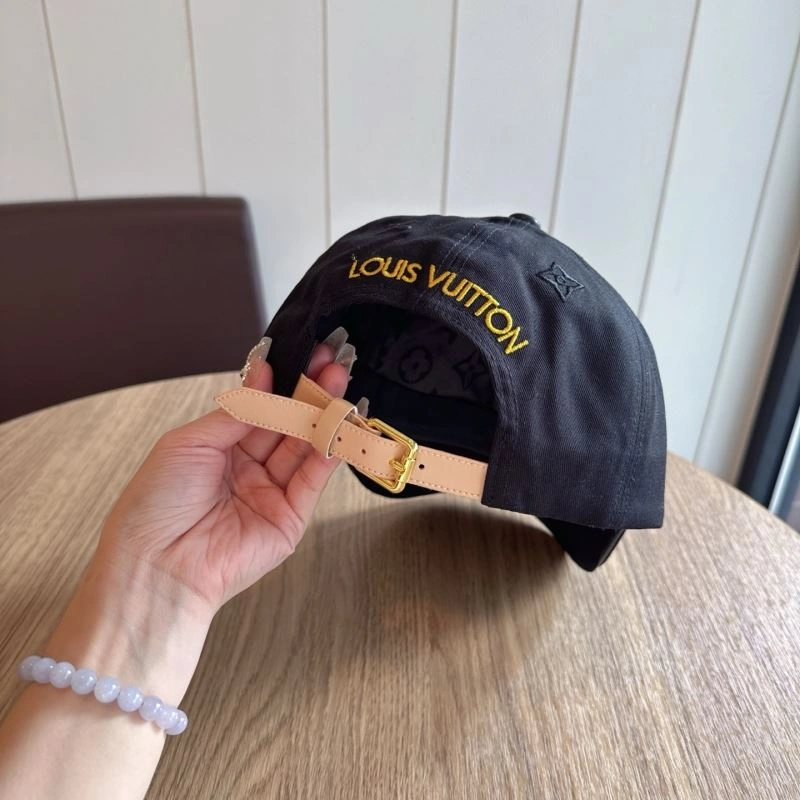 Louis Vuitton Caps Comfortable 261792