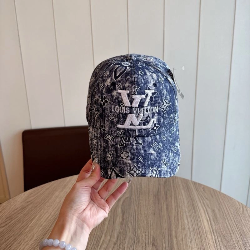 Louis Vuitton Caps Durable 261787