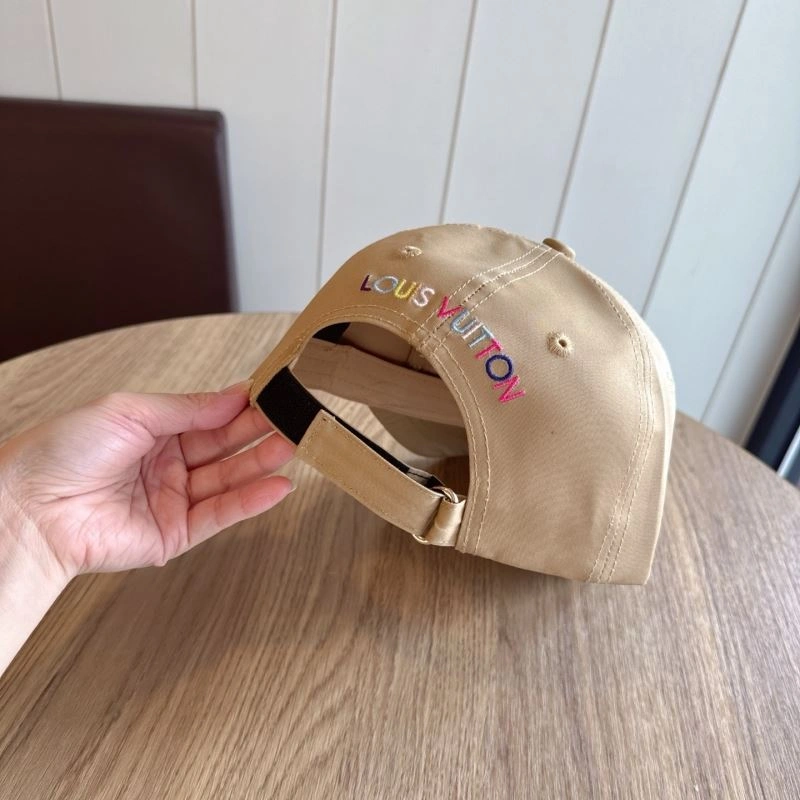 Classic Louis Vuitton Caps 261802