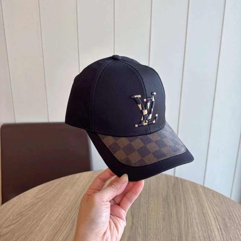 Practical Louis Vuitton Caps 261812