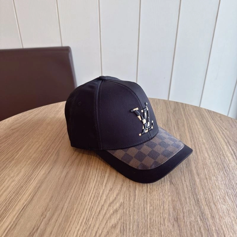 Practical Louis Vuitton Caps 261812