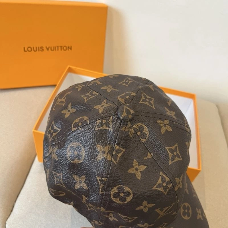 Louis Vuitton Caps Vibrant 261807