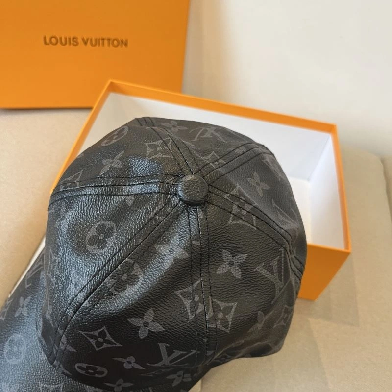 Louis Vuitton Caps Durable 261789