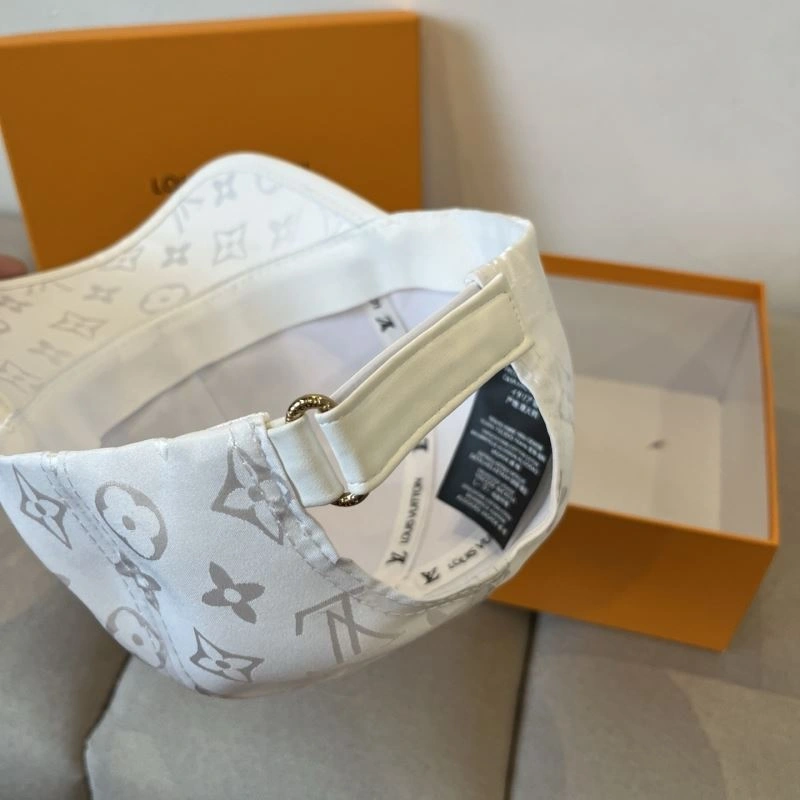 Colorful Louis Vuitton Caps 261791