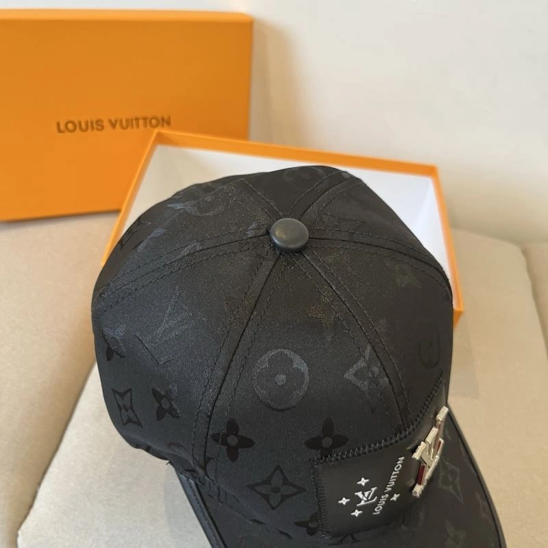 Louis Vuitton Caps Soft 261813