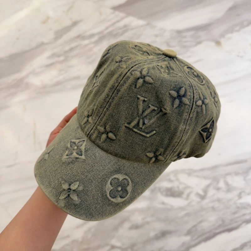RelaxedFit Louis Vuitton Caps 261799