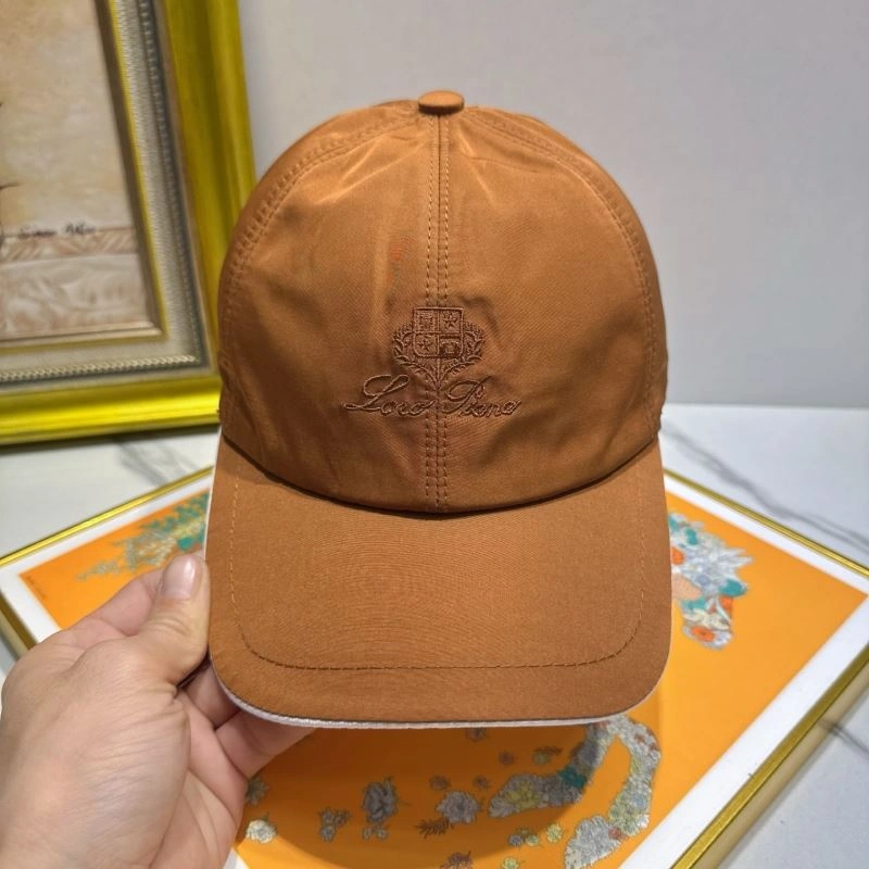 Louis Vuitton Caps Sleek 261779