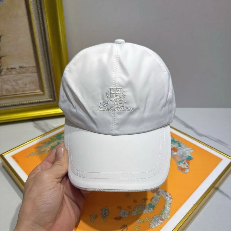 Classic Louis Vuitton Caps 261774