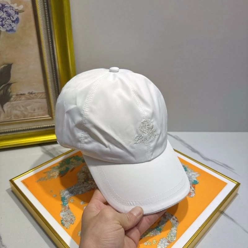 Classic Louis Vuitton Caps 261774