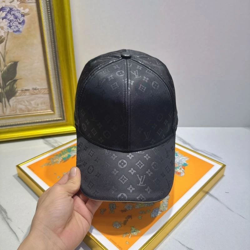 Louis Vuitton Caps Classic 261773
