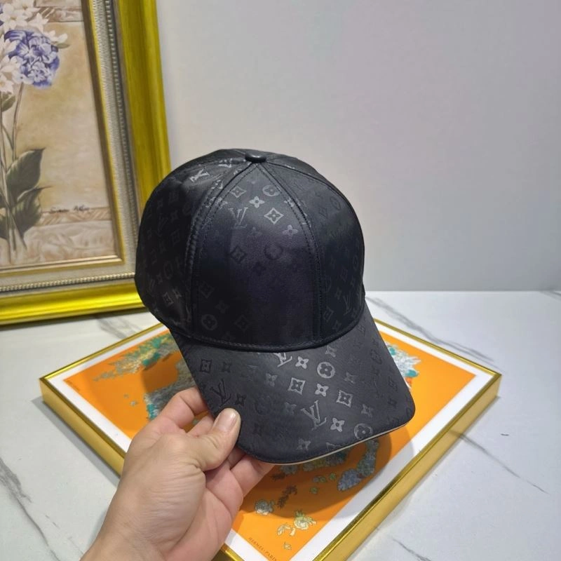 Louis Vuitton Caps Classic 261773