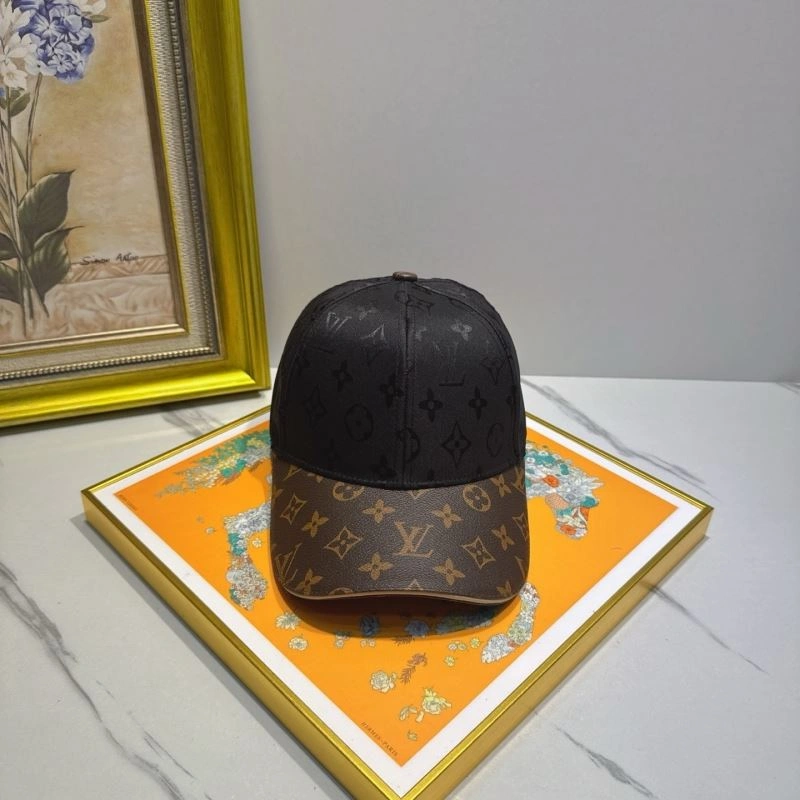 Louis Vuitton Caps Versatile 261746