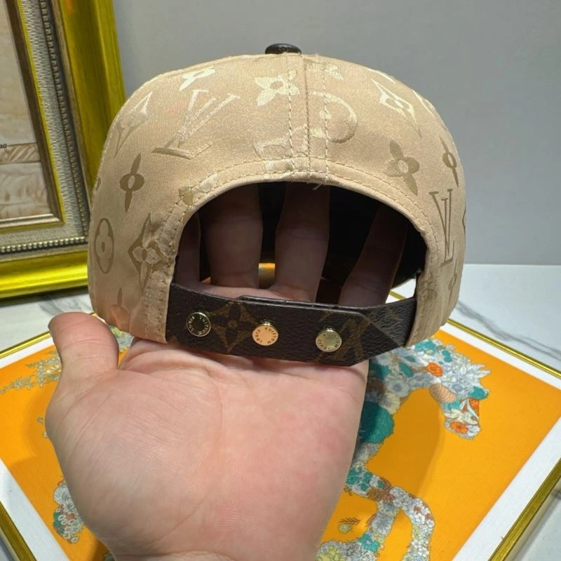 GoodFit Louis Vuitton Caps 261744