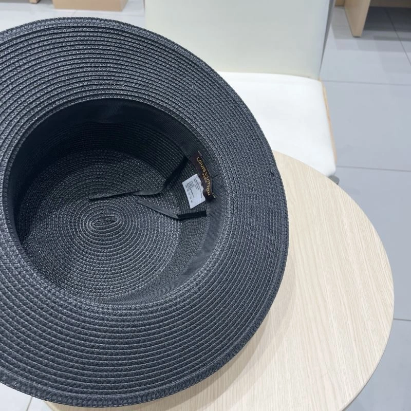 Louis Vuitton Caps Seasonal 261745