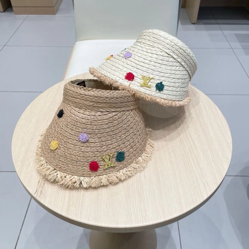 Louis Vuitton Caps UrbanChic 261770