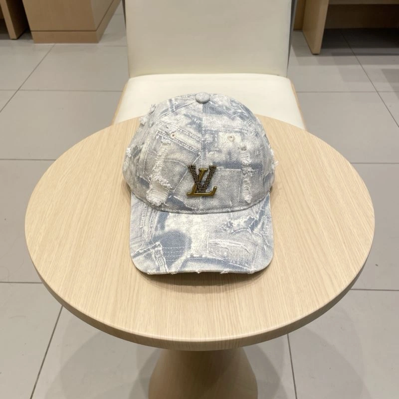 Casual Louis Vuitton Caps 261747