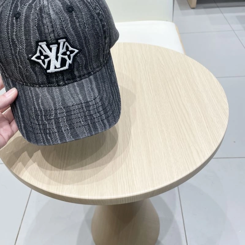 Louis Vuitton Caps StreetReady 261757