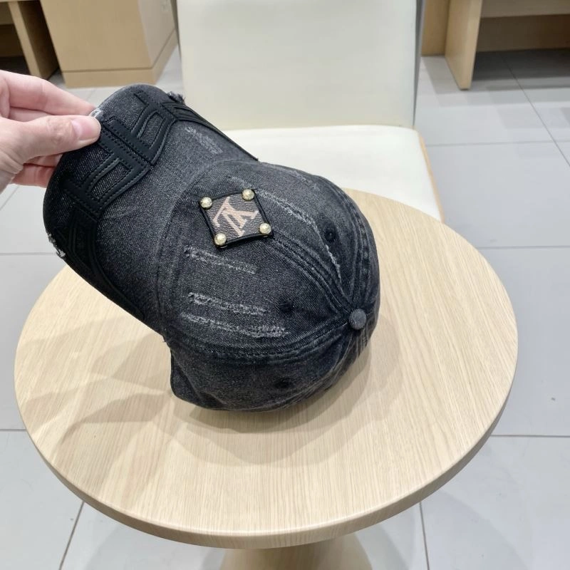 HighPerformance Louis Vuitton Caps 261764