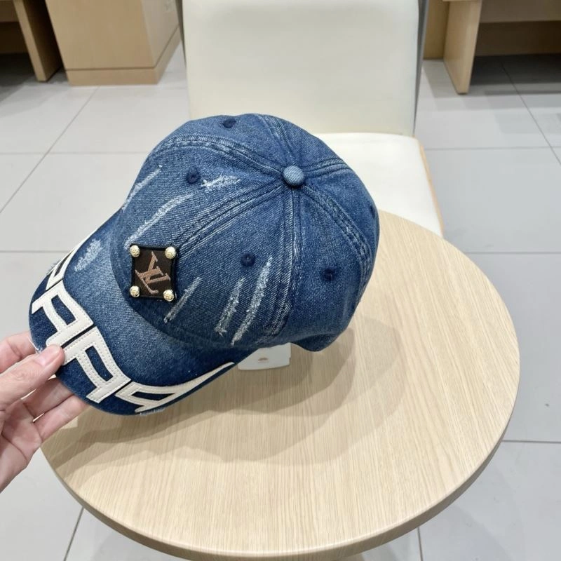 Youthful Louis Vuitton Caps 261751