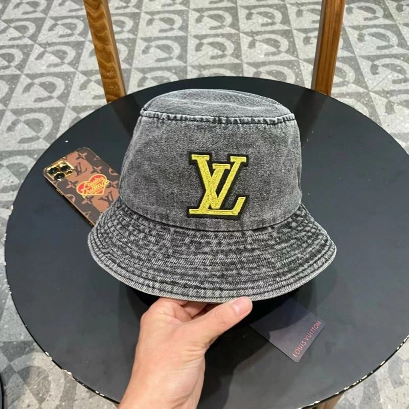 ZeroBulk Louis Vuitton Caps 261768