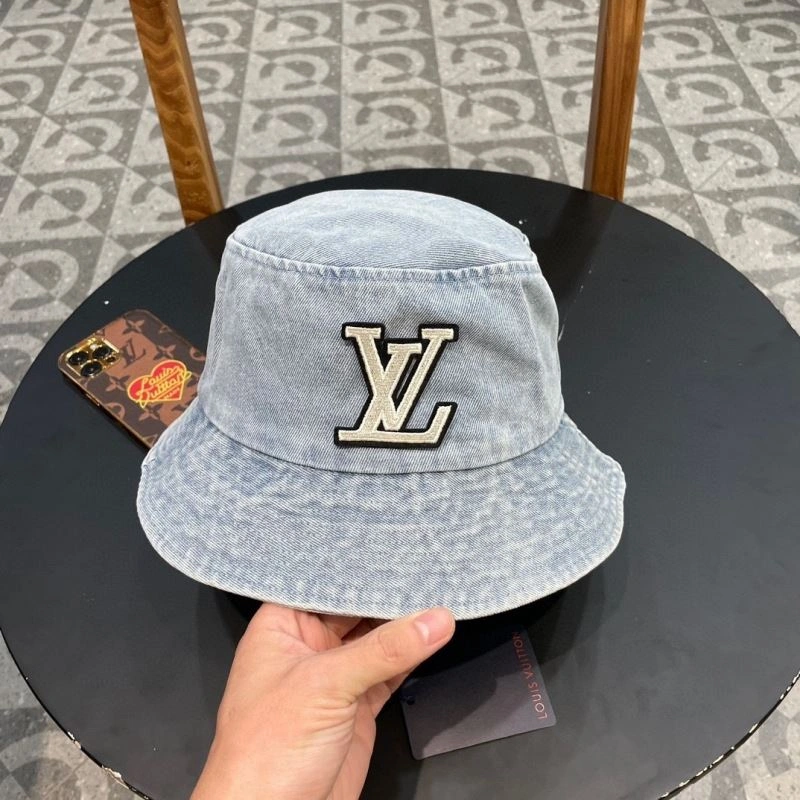 ModernLook Louis Vuitton Caps 261752