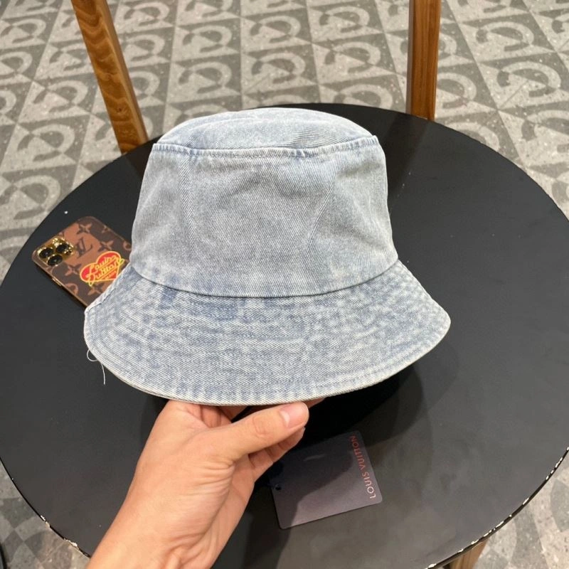 ModernLook Louis Vuitton Caps 261752