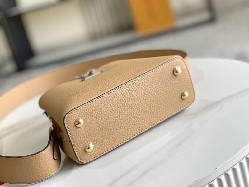 FastDry Louis Vuitton Capucines BB Bags 94392
