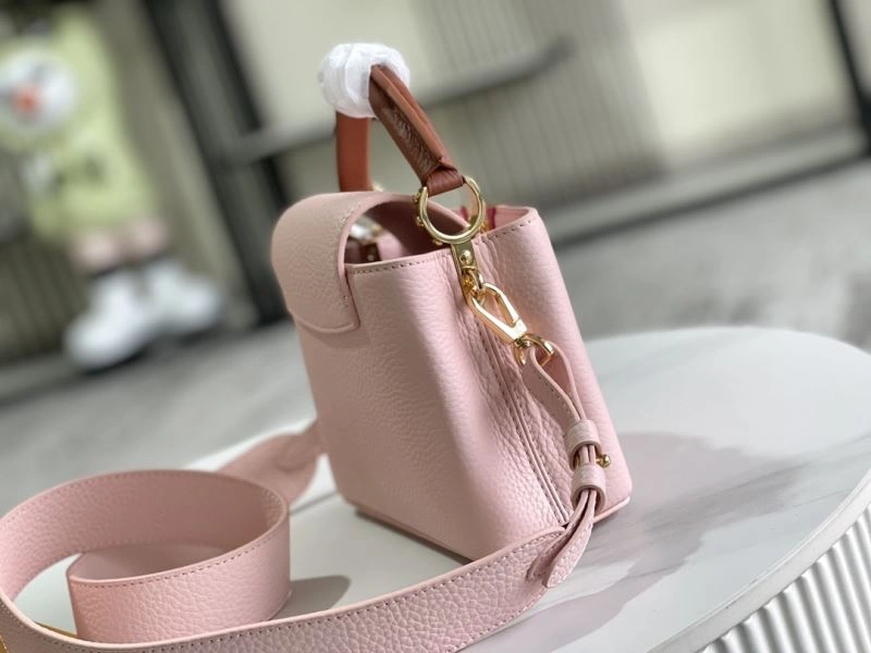 FreshLook Louis Vuitton Capucines BB Bags 94423
