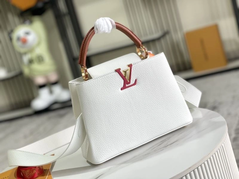 Louis Vuitton Capucines BB Bags Practical 94382