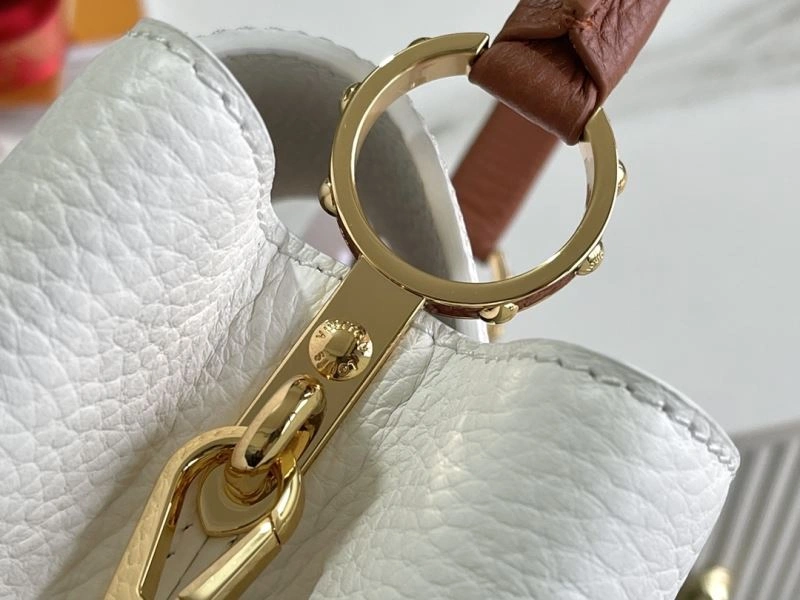 Louis Vuitton Capucines BB Bags Practical 94382