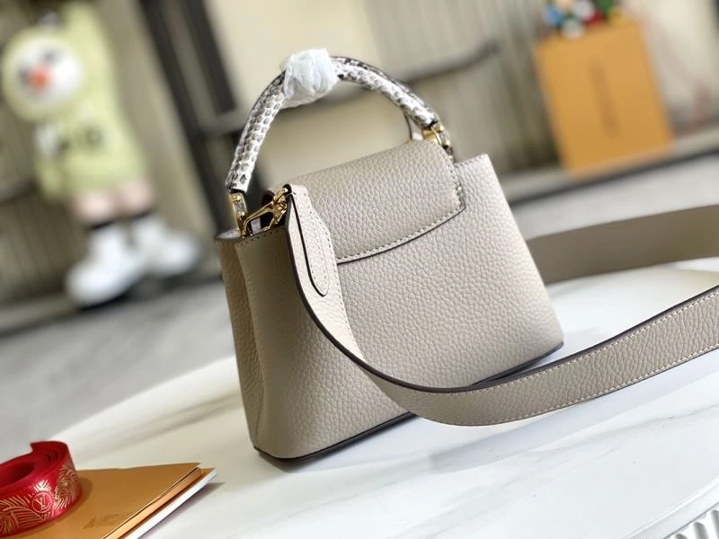 Louis Vuitton Capucines BB Bags ComfortFit 94384