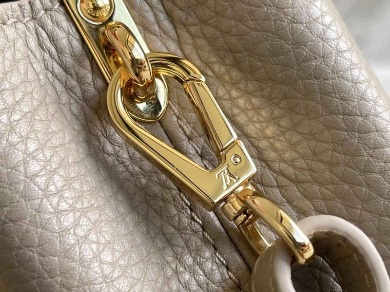 Louis Vuitton Capucines BB Bags Minimalist 94381