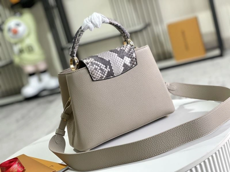 Trendsetting Louis Vuitton Capucines BB Bags 94376
