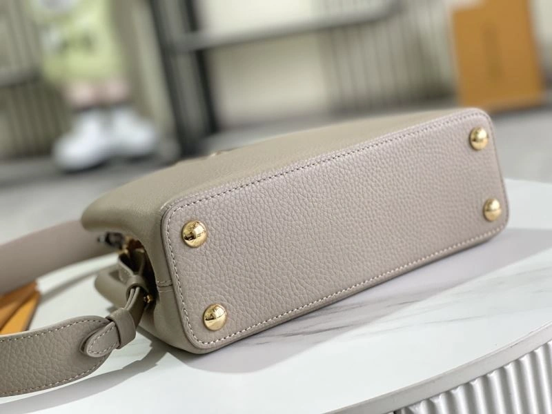 Trendsetting Louis Vuitton Capucines BB Bags 94376